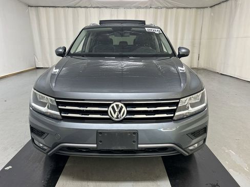 Used 2018 Volkswagen Tiguan SEL AWD/4WD image 3
