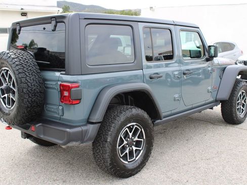 Used 2026 Jeep Wrangler Unlimited Rubicon image 4