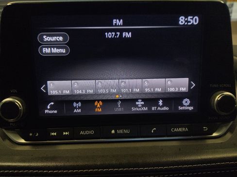 Used 2023 Nissan Rogue SV FWD image 25
