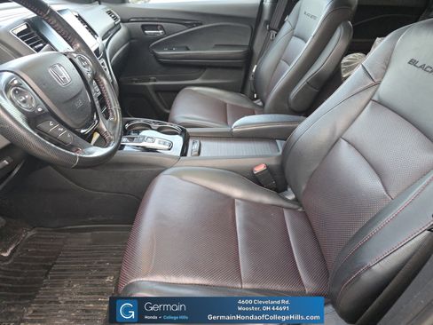 Certified 2021 Honda Ridgeline Black Edition image 32