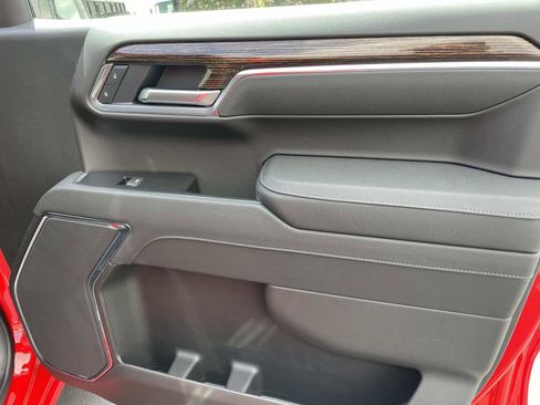 New 2026 GMC Sierra 1500 SLE w/ Preferred Package image 25