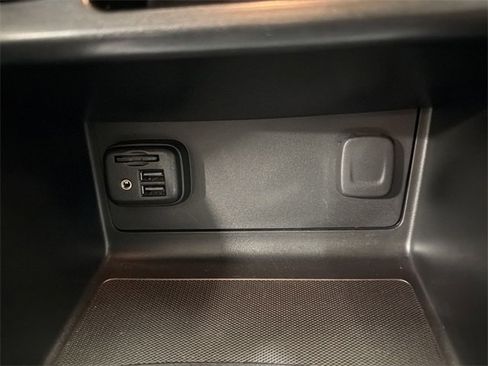 Used 2019 Chevrolet Colorado ZR2 image 27