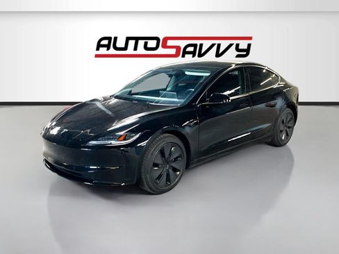 Used 2025 Tesla Model 3 Long Range AWD/4WD image 3