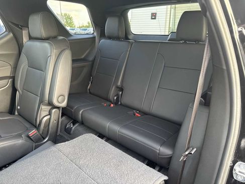 Certified 2023 Chevrolet Traverse LT w/ LT Premium Package AWD/4WD image 26