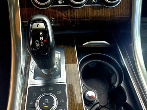Used 2016 Land Rover Range Rover Sport Autobiography image 16