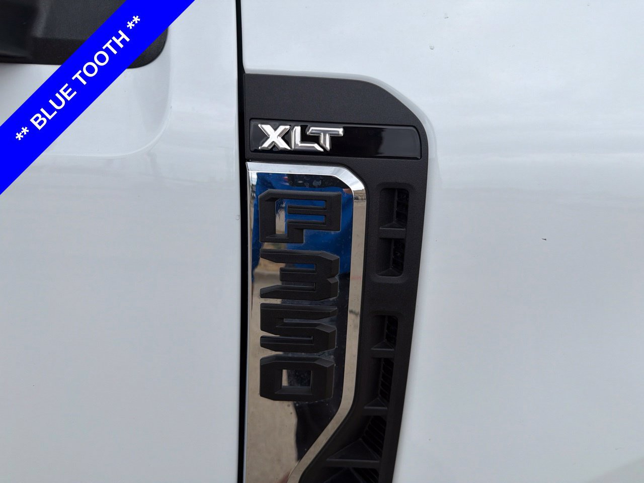 Used 2026 Ford F350 XLT AWD/4WD image 7