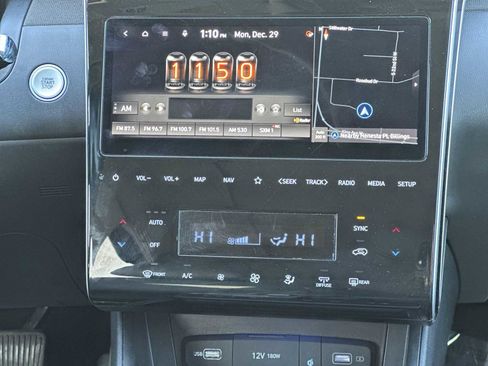 Used 2023 Hyundai Tucson Limited image 17