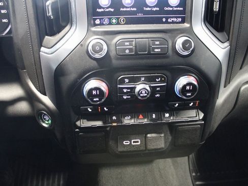 Used 2020 GMC Sierra 1500 SLE w/ SLE Value Package image 35