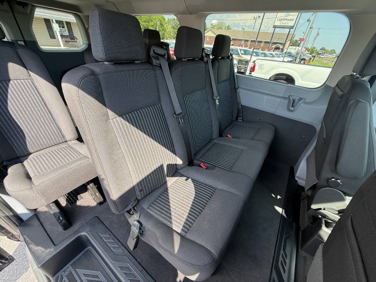 Used 2018 Ford Transit 350 XL RWD image 11