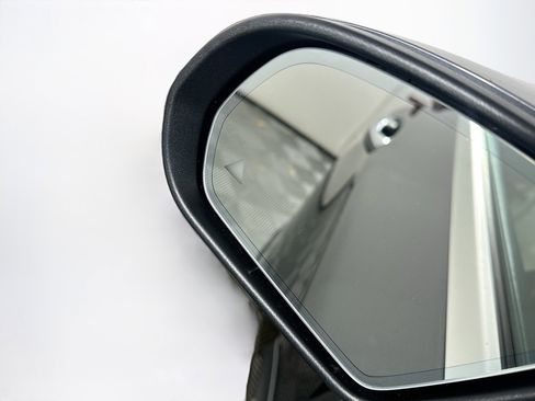 Used 2017 Mercedes-Benz C 300 Cabriolet image 16