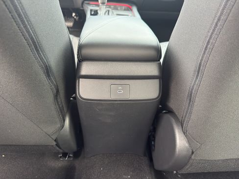 New 2026 Nissan Sentra SV w/ SV Convenience Package FWD image 30