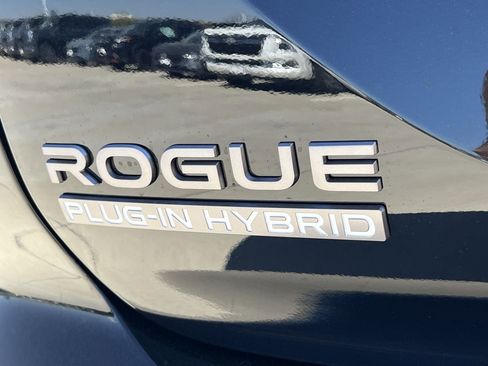 New 2026 Nissan Rogue Platinum AWD/4WD image 7