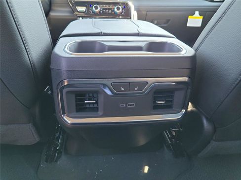 New 2026 GMC Sierra 2500 Denali AWD/4WD image 12