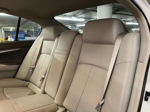 Used 2015 INFINITI Q40 w/ Moonroof Package image 19
