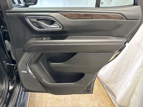 Used 2023 Chevrolet Tahoe LT AWD/4WD image 29