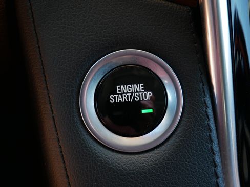 Used 2019 Cadillac Escalade ESV Premium Luxury AWD/4WD image 30