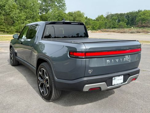 Used 2024 Rivian R1T Adventure AWD/4WD image 6