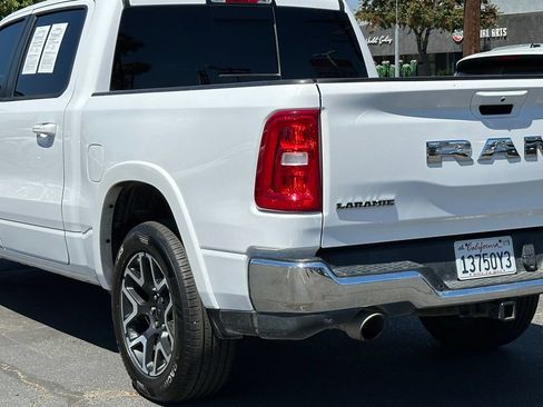 Used 2025 RAM 1500 Laramie AWD/4WD image 5
