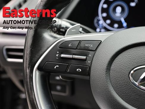 Used 2023 Hyundai Sonata Limited w/ Preferred Accessory Package FWD image 15