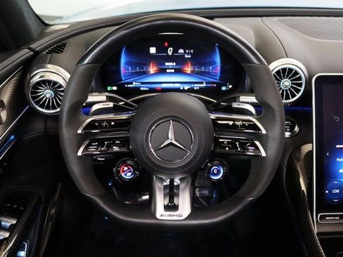 Used 2022 Mercedes-Benz SL 63 AMG 4MATIC image 6