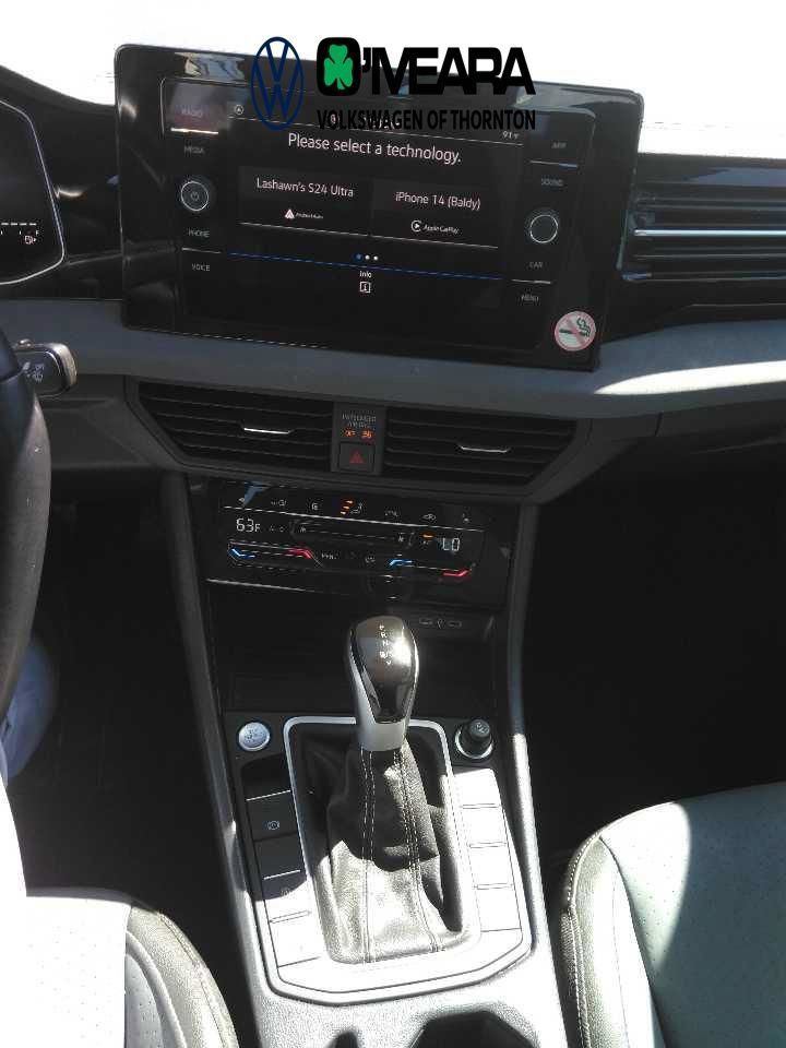Used 2025 Volkswagen Jetta SE FWD image 6