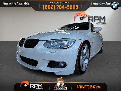 Used 2013 BMW 335i Convertible image 17