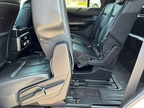 Certified 2020 Ford Expedition XLT w/ Equipment Group 201A AWD/4WD image 5