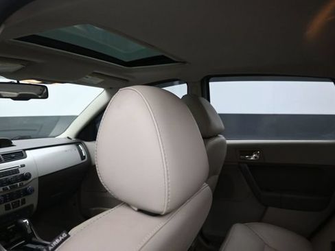 Used 2011 Ford Focus SEL w/ 301A Rapid Spec Order Code FWD image 19
