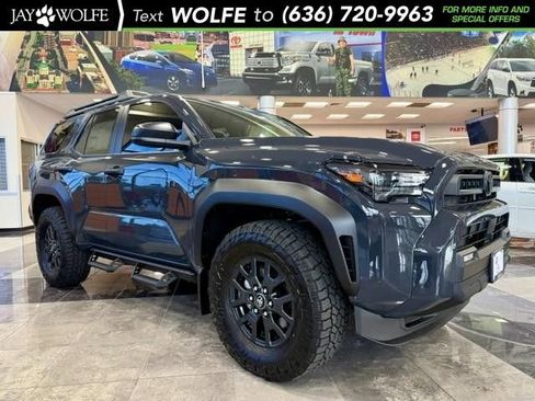 New 2026 Toyota 4Runner SR5 AWD/4WD image 1