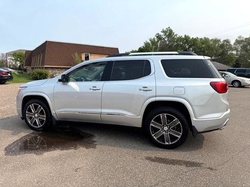 Used 2017 GMC Acadia Denali w/ Technology Package image 11