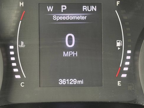 Used 2022 Jeep Compass Latitude w/ Sun and Sound Group FWD image 18