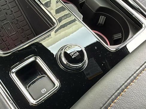 New 2025 Lincoln Aviator Black Label w/ Black Label Special Edition image 25