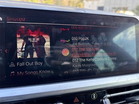 Used 2022 BMW 330i Sedan w/ Driving Assistance Package image 7