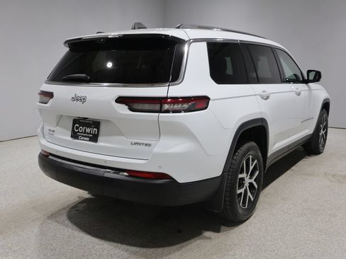 Certified 2023 Jeep Grand Cherokee L Limited w/ Luxury Tech Group II AWD/4WD image 3