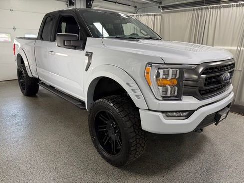 Used 2022 Ford F150 XLT w/ Equipment Group 302A High AWD/4WD image 3