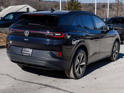 Used 2024 Volkswagen ID.4 Pro S image 4