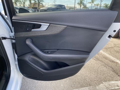 Used 2019 Audi A4 2.0T Premium Plus w/ Premium Plus Package FWD image 17