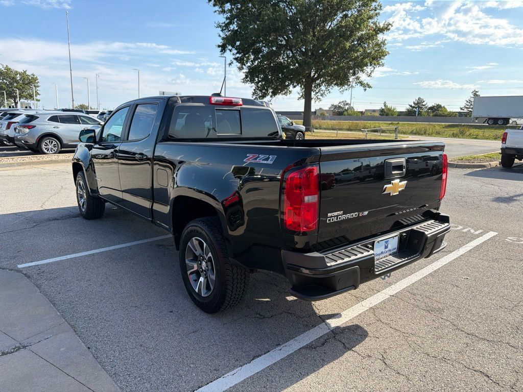 Used 2019 Chevrolet Colorado Z71 AWD/4WD image 5