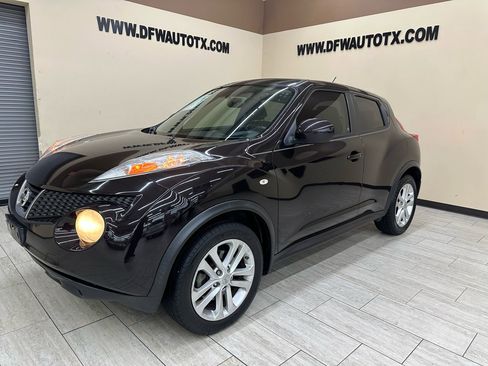 Used 2014 Nissan Juke S image 4