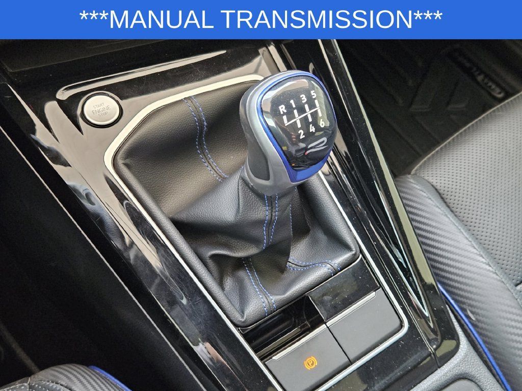 Used 2024 Volkswagen Golf R AWD/4WD image 20
