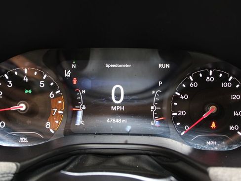 Used 2024 Jeep Compass Latitude image 18