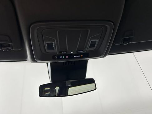 Used 2025 GMC Sierra 1500 Elevation AWD/4WD image 24