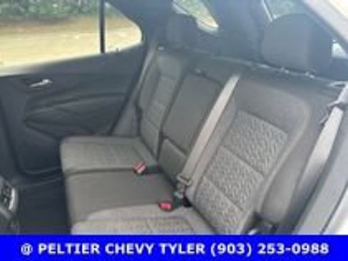 Used 2022 Chevrolet Equinox LT FWD image 15