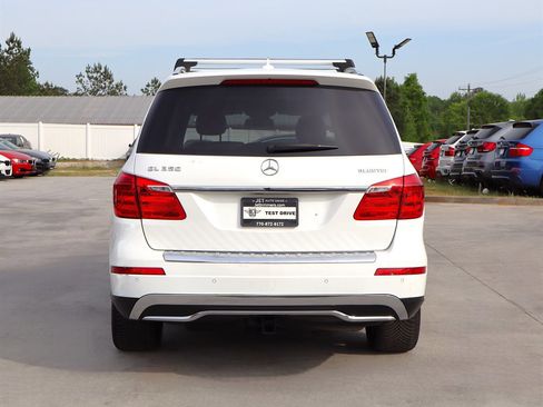 Used 2015 Mercedes-Benz GL 320 BlueTEC 4MATIC image 6