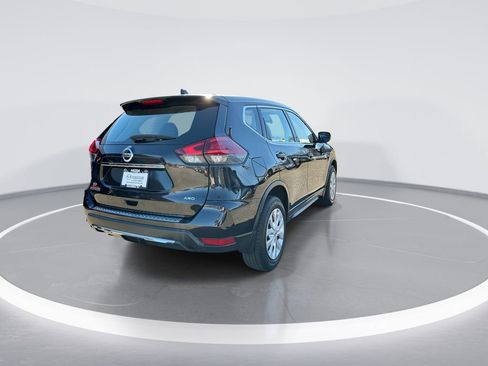 Used 2019 Nissan Rogue S image 8