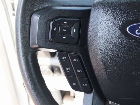 Used 2022 Ford F250 XL w/ Power Equipment Group image 27