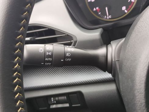 Certified 2025 Subaru Crosstrek 2.5i Sport image 27