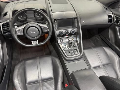 Used 2017 Jaguar F-TYPE R AWD/4WD image 2