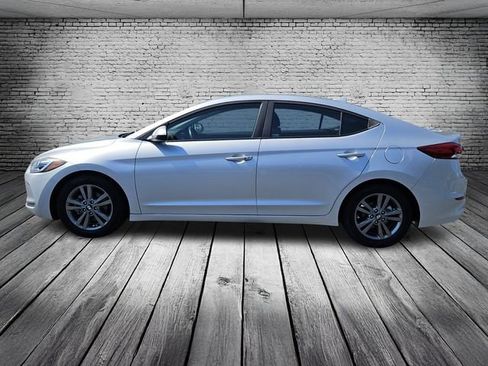 Used 2018 Hyundai Elantra Value Edition image 2