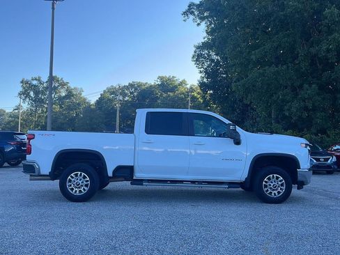 Used 2023 Chevrolet Silverado 2500 LT image 32
